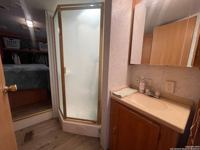 792 alamo beach, Pipe Creek, TX 78063