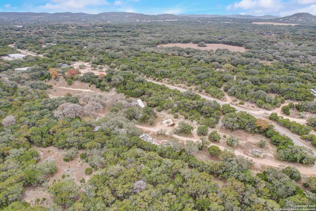 792 alamo beach, Pipe Creek, TX 78063