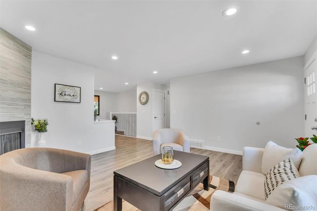 6660 S Dudley Court, Littleton, CO 80123