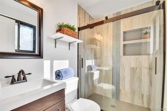 6660 S Dudley Court, Littleton, CO 80123
