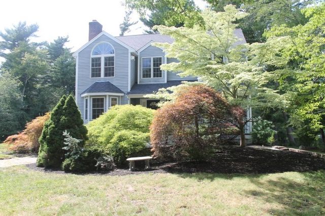 12 Sheffield Park, Plympton, MA 02367
