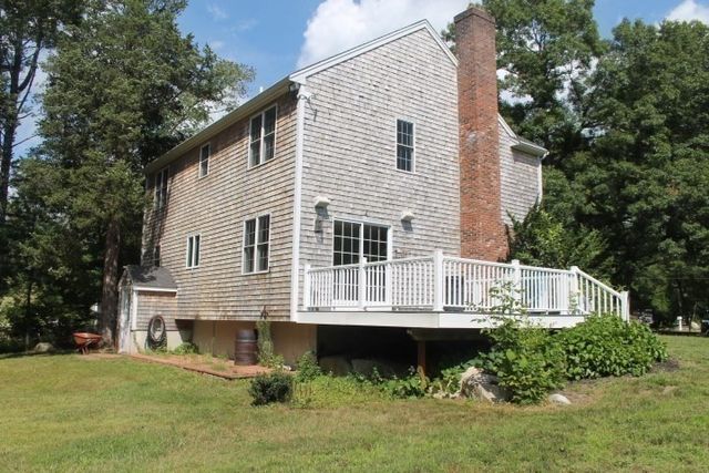 12 Sheffield Park, Plympton, MA 02367