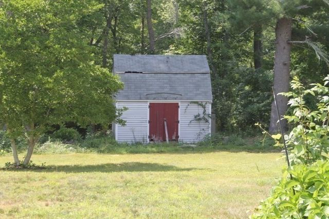 12 Sheffield Park, Plympton, MA 02367