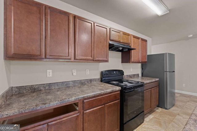 1255 Magnolia Gardens Walk, Mcdonough, GA 30253