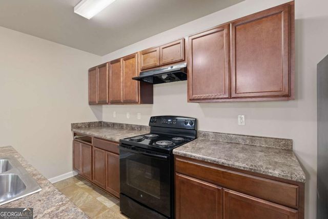 1255 Magnolia Gardens Walk, Mcdonough, GA 30253