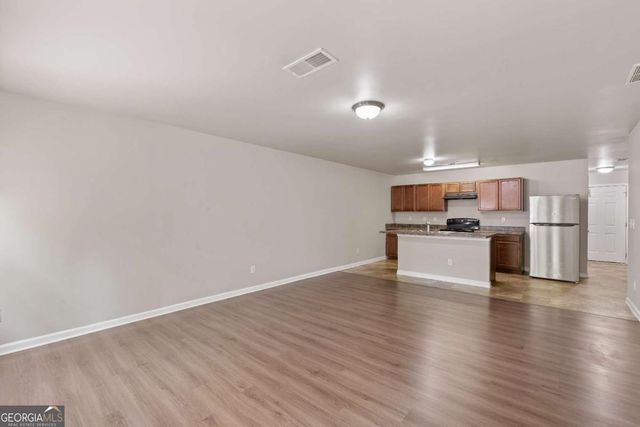 1255 Magnolia Gardens Walk, Mcdonough, GA 30253