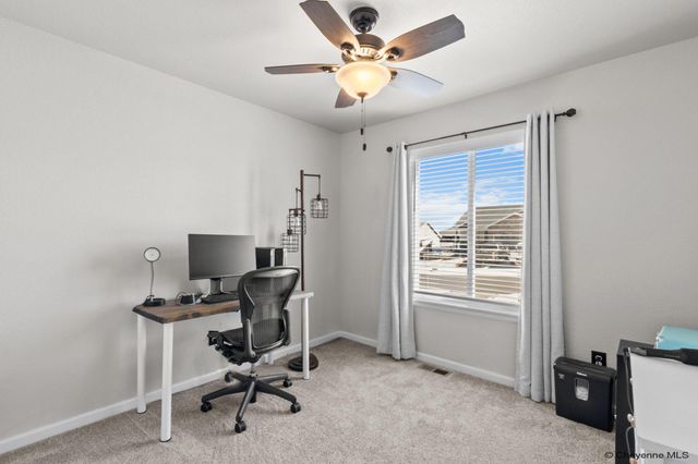 1202 PHIPPS AVE, Cheyenne, WY 82001