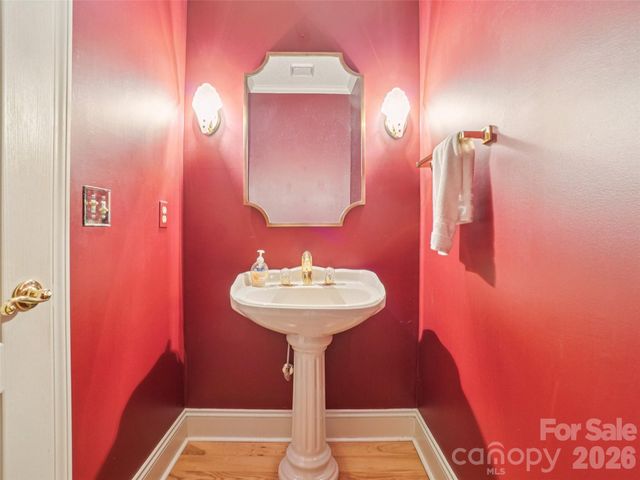 38 Highland Pointe Drive, Weaverville, NC 28787