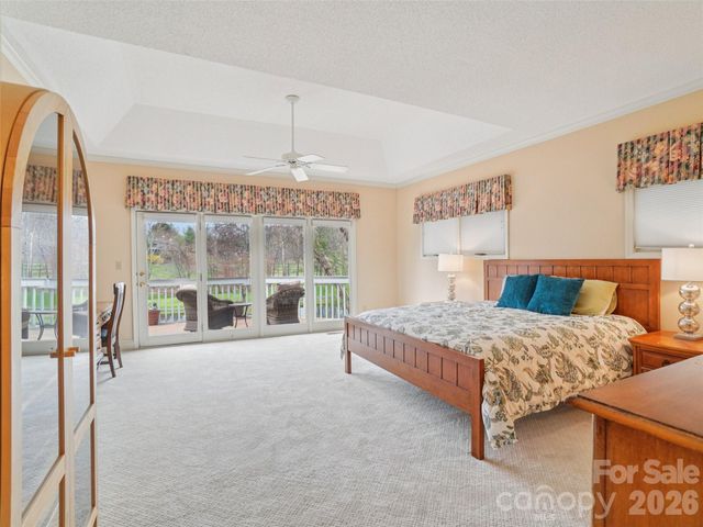 38 Highland Pointe Drive, Weaverville, NC 28787