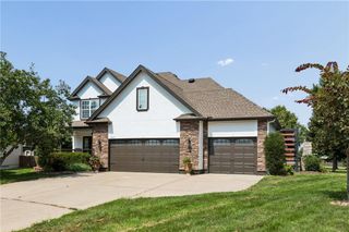 2504 SW Samuel Lane, Lee's Summit, MO 64081
