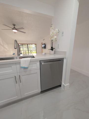 10317 NW 9th St Circle 102-9, Miami, FL 33172