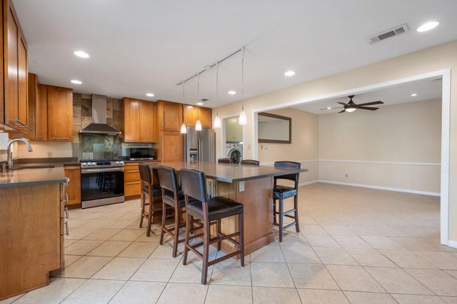 8612 Stillwood LN, Austin, TX 78757