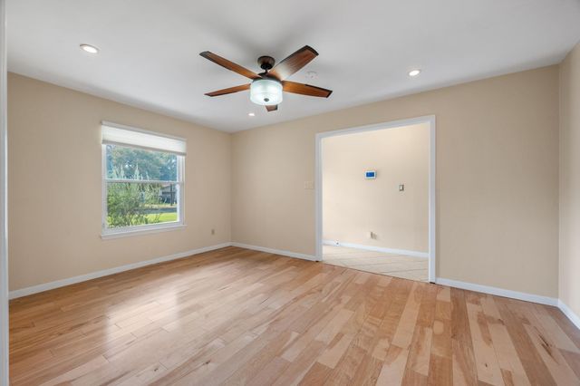 8612 Stillwood LN, Austin, TX 78757