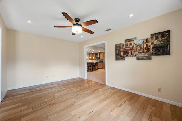8612 Stillwood LN, Austin, TX 78757