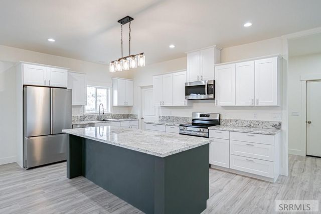 5980 N Alma Drive, Idaho Falls, ID 83401