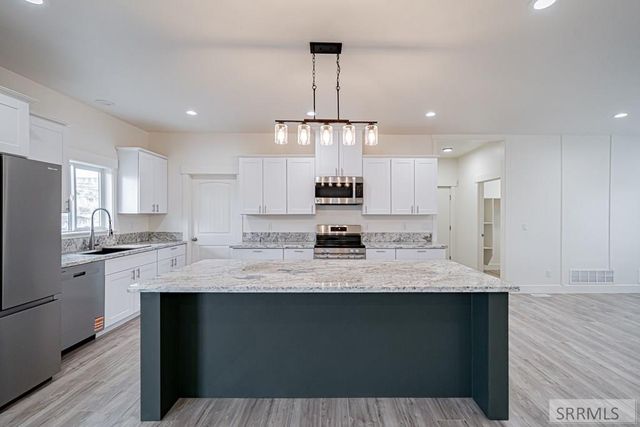 5980 N Alma Drive, Idaho Falls, ID 83401