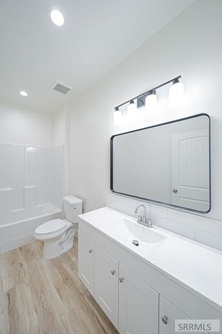 5980 N Alma Drive, Idaho Falls, ID 83401