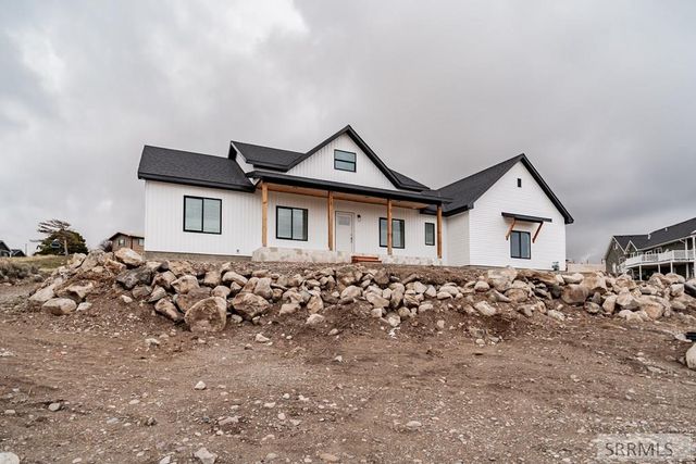 5980 N Alma Drive, Idaho Falls, ID 83401