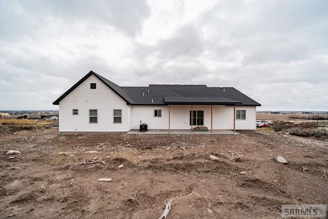 5980 N Alma Drive, Idaho Falls, ID 83401