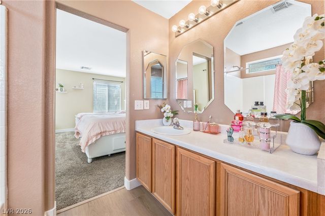 5933 Yucca House Avenue, Las Vegas, NV 89156