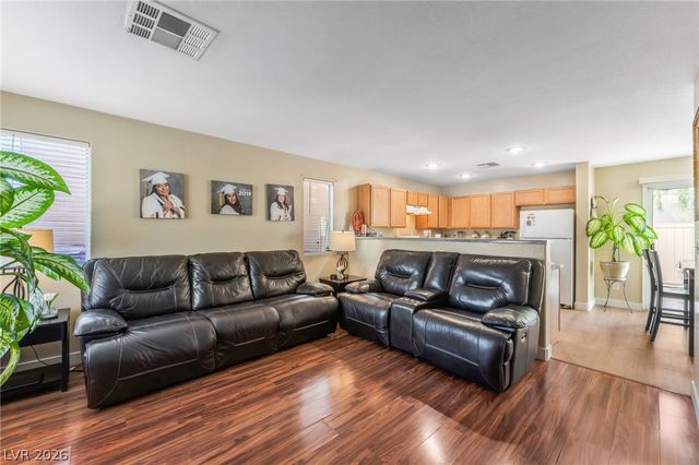 5933 Yucca House Avenue, Las Vegas, NV 89156