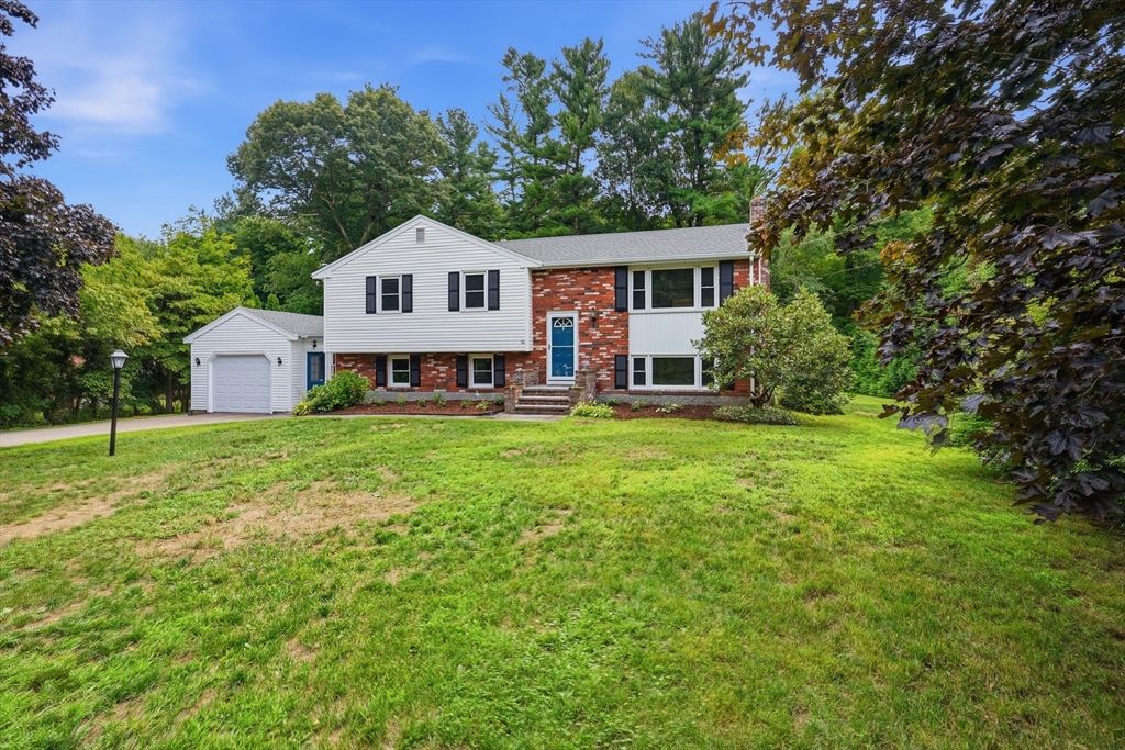 80 Forest St, Bridgewater, MA 02324