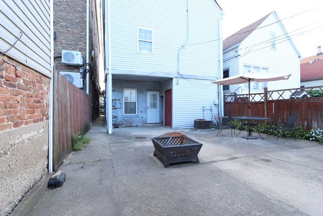 3217 S May Street, Chicago, IL 60608