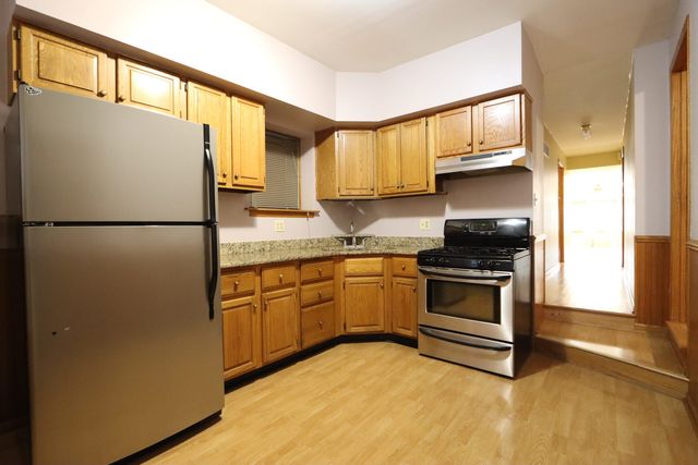 3217 S May Street, Chicago, IL 60608