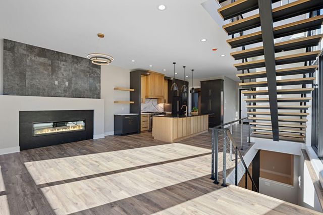 3926 Abbott Avenue S, Minneapolis, MN 55410