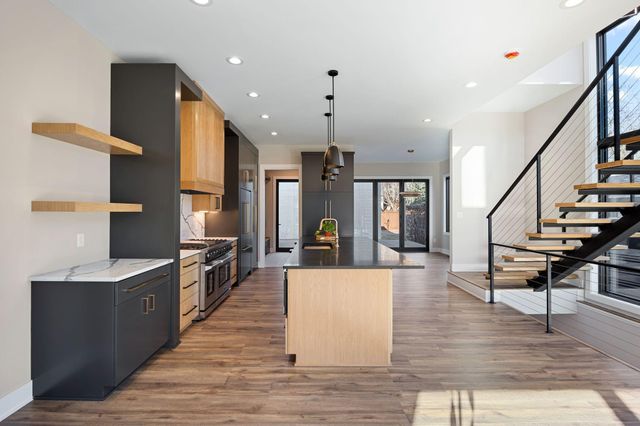 3926 Abbott Avenue S, Minneapolis, MN 55410