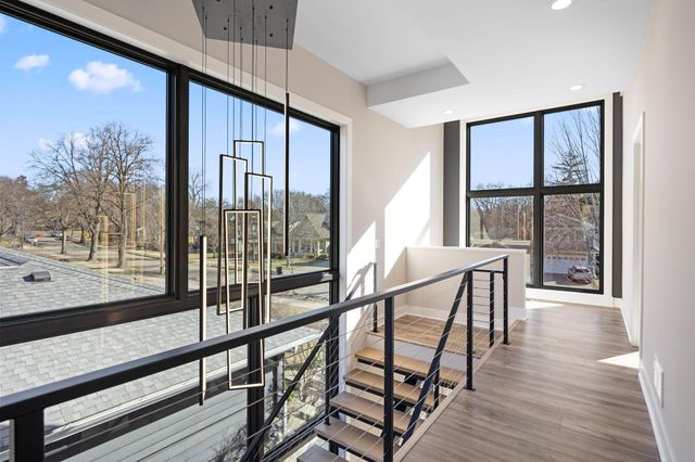 3926 Abbott Avenue S, Minneapolis, MN 55410
