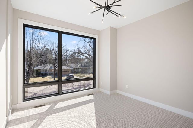 3926 Abbott Avenue S, Minneapolis, MN 55410
