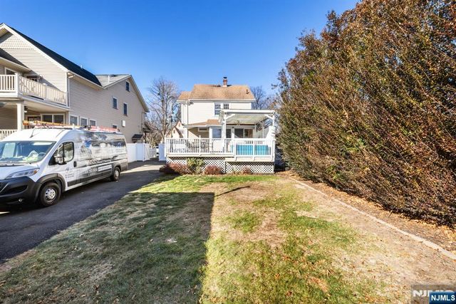 331 Mountain Way, Rutherford, NJ 07070