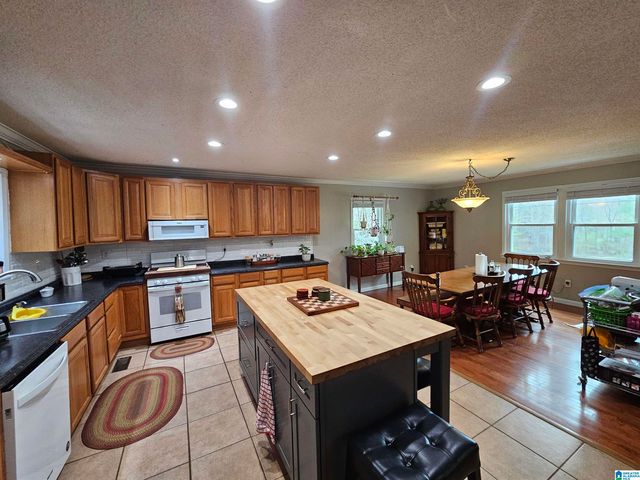 3250 BERRYWOOD ROAD, Pinson, AL 35126