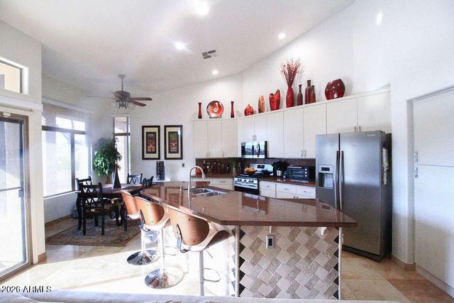 17018 N 44 Place, Phoenix, AZ 85032