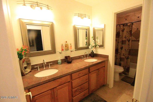 17018 N 44 Place, Phoenix, AZ 85032