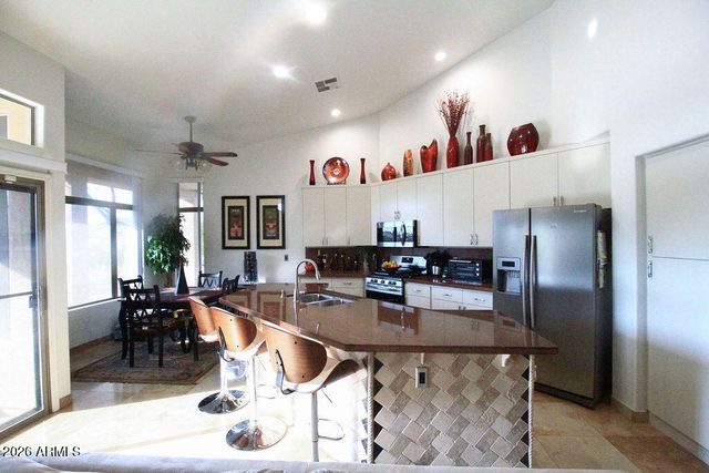 17018 N 44 Place, Phoenix, AZ 85032