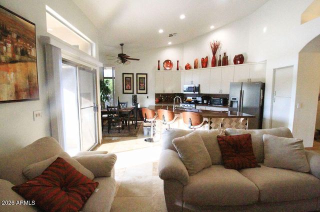 17018 N 44 Place, Phoenix, AZ 85032