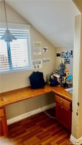 10939 Little Lake, Downey, CA 90241