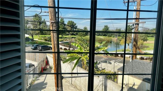 10939 Little Lake, Downey, CA 90241