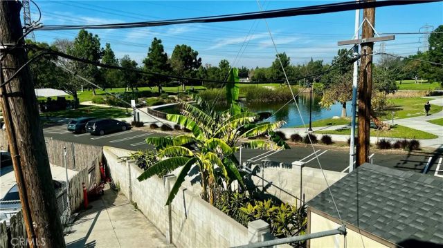 10939 Little Lake, Downey, CA 90241