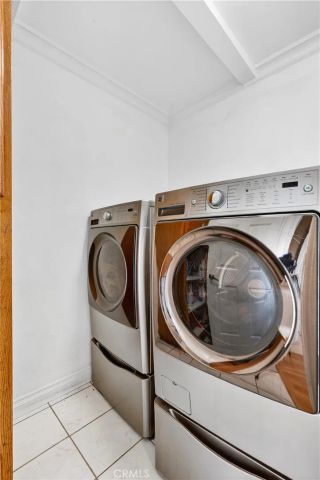 10939 Little Lake, Downey, CA 90241