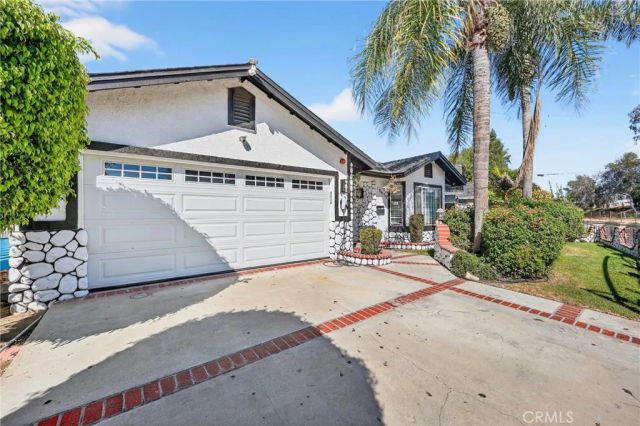 10939 Little Lake, Downey, CA 90241