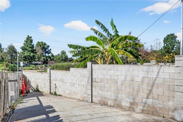 10939 Little Lake, Downey, CA 90241