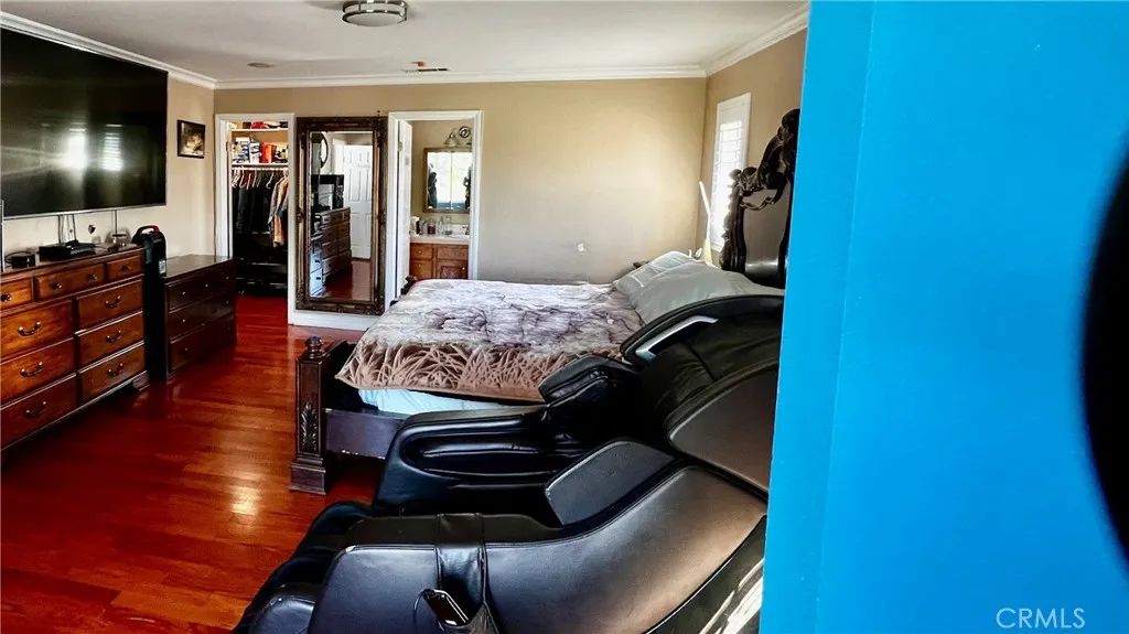 10939 Little Lake, Downey, CA 90241