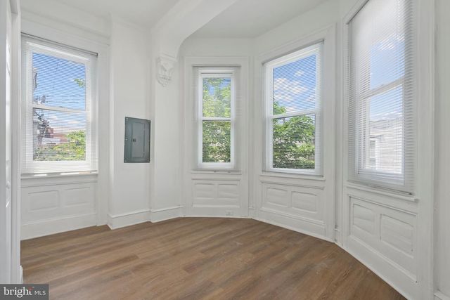 1618 S BROAD ST, Philadelphia, PA 19145