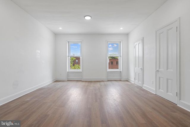 1618 S BROAD ST, Philadelphia, PA 19145