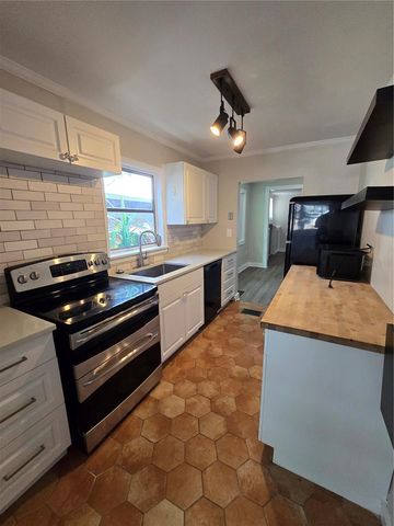 717 ILLINOIS AVENUE, St Cloud, FL 34769