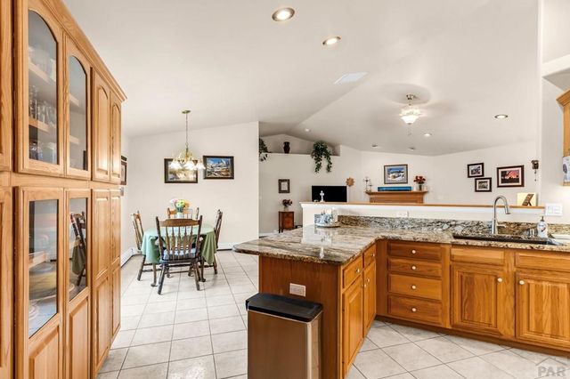 1165 S Oakleaf Dr, Pueblo West, CO 81007