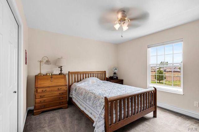 1165 S Oakleaf Dr, Pueblo West, CO 81007